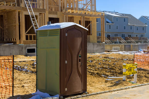 Best Portable bathroom rental  in Grand Prairie, TX
